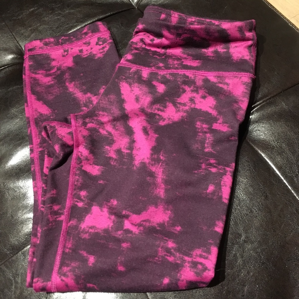 Lululemon yoga pants